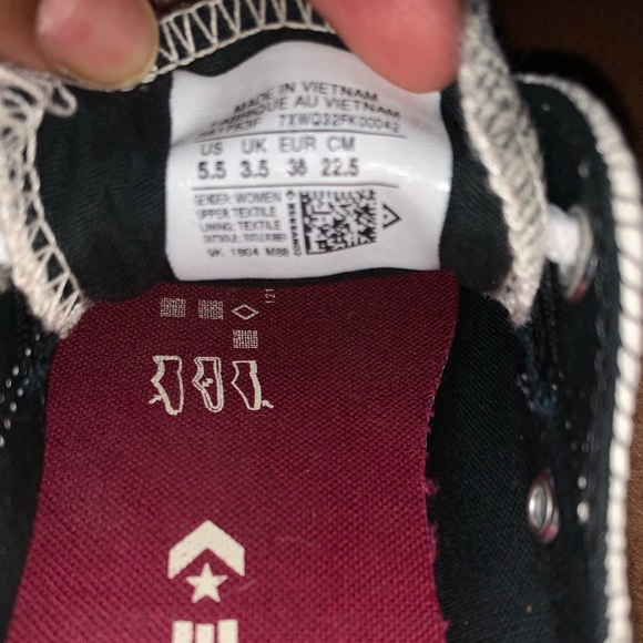 Blue and White striped Converse Low Tops - Picture 9 of 9